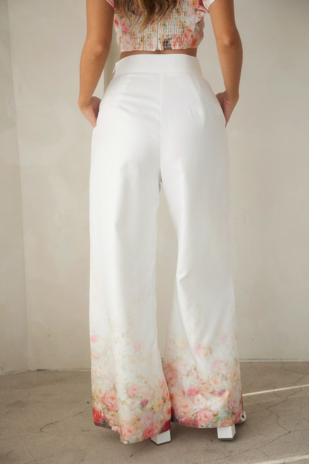 FLORAL PANTS